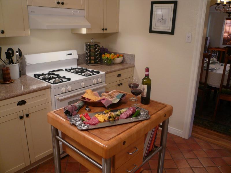The Havenhurst: Bungalow One Kitchen